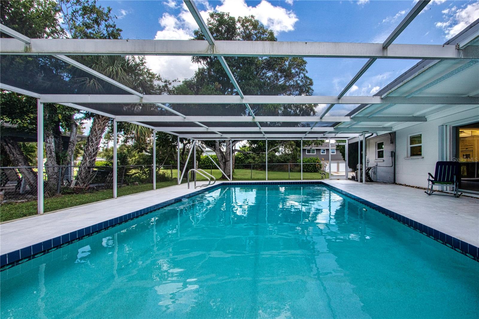 Image 24 of 29 For 2551 Hibiscus Street