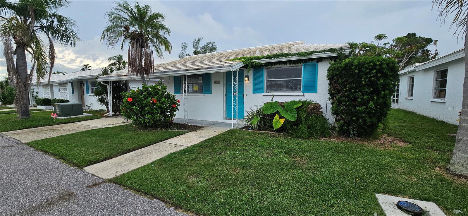 Image 3 of 13 For 658 Spanish Drive S 108