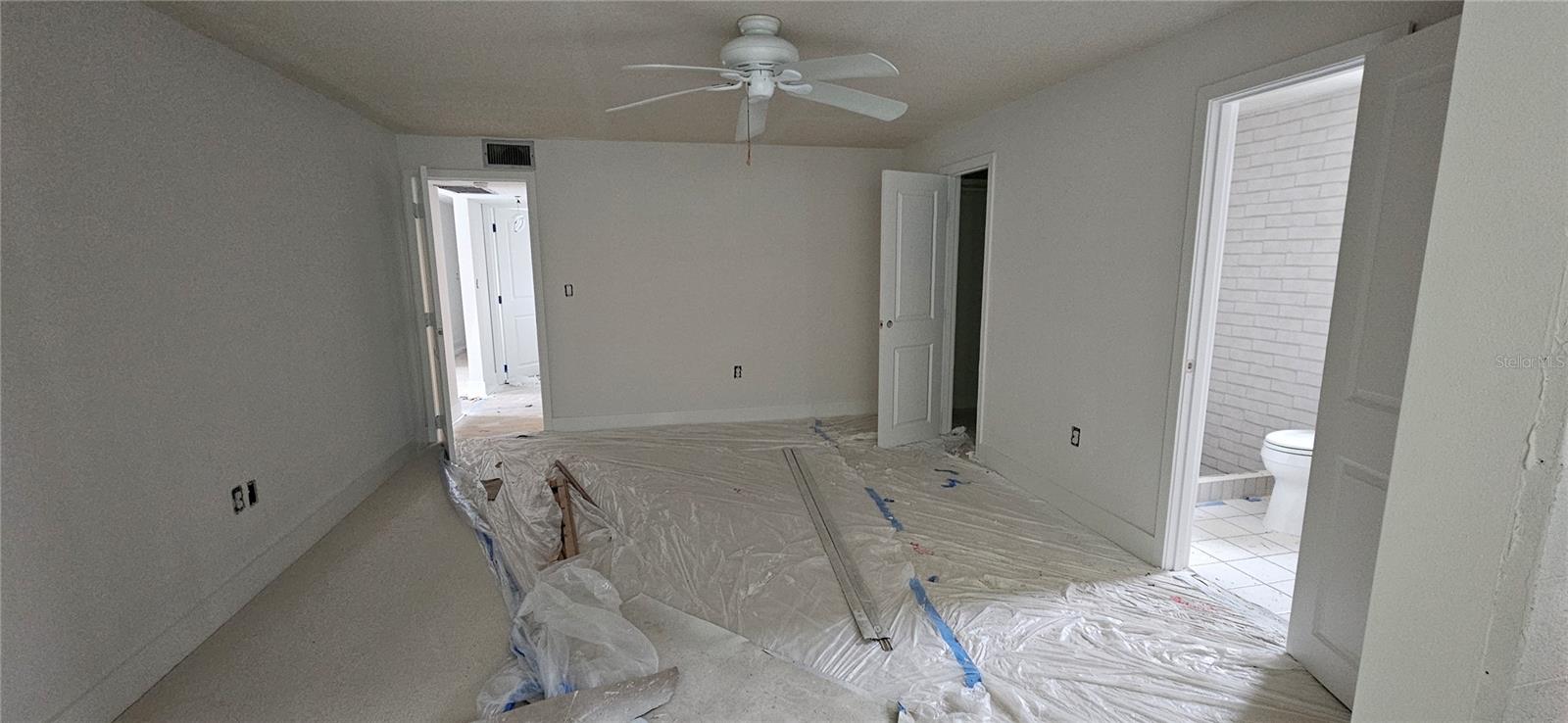 Image 6 of 13 For 658 Spanish Drive S 108
