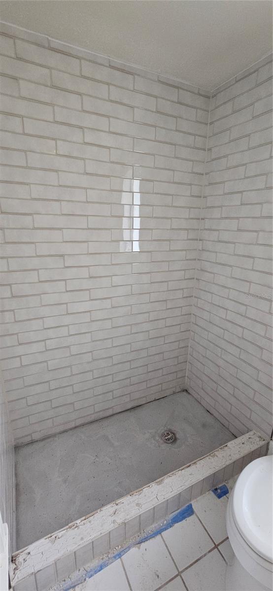 Image 7 of 13 For 658 Spanish Drive S 108