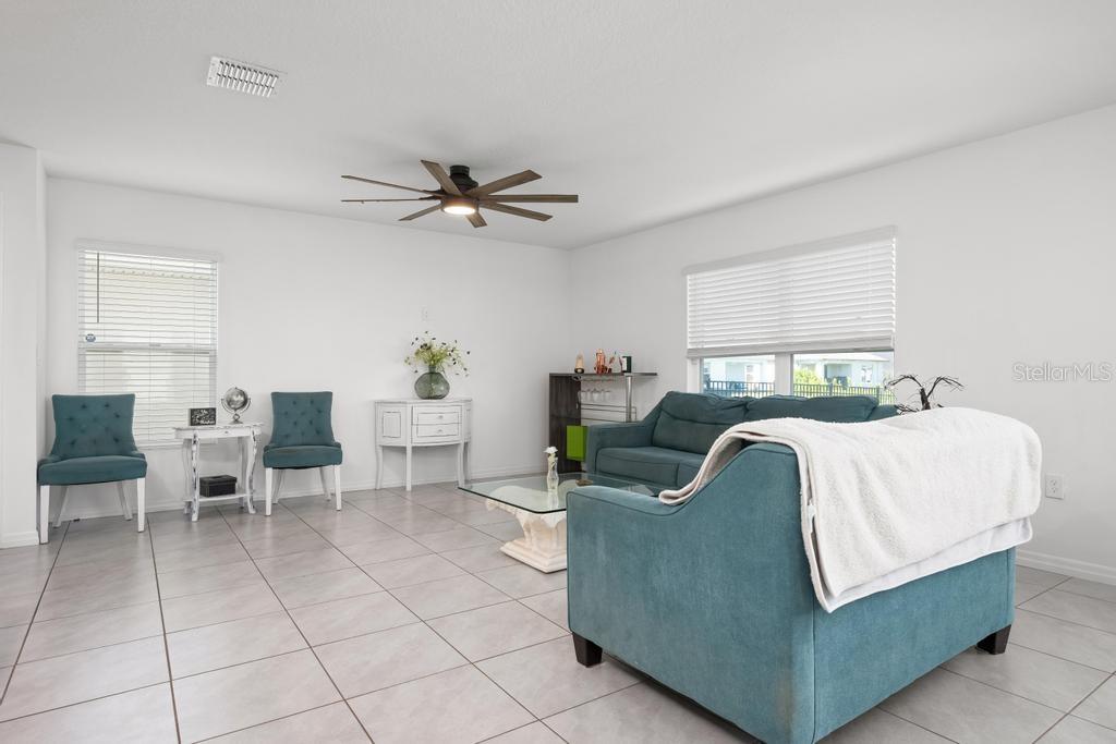 Image 13 of 41 For 2986 Great Abaco Way