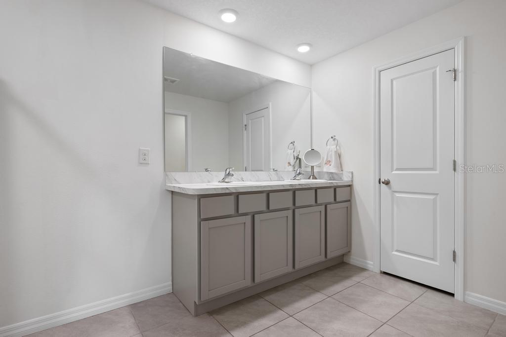 Image 26 of 41 For 2986 Great Abaco Way