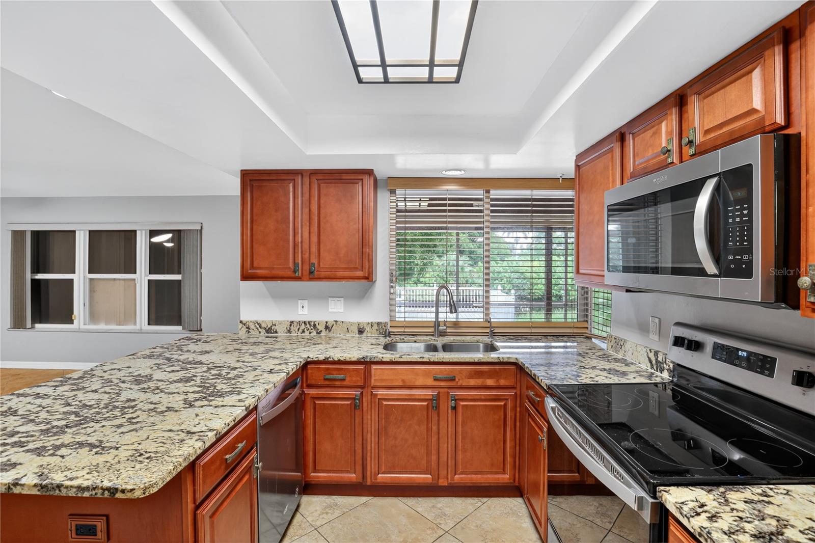 Image 7 of 35 For 4301 Orange Grove Boulevard