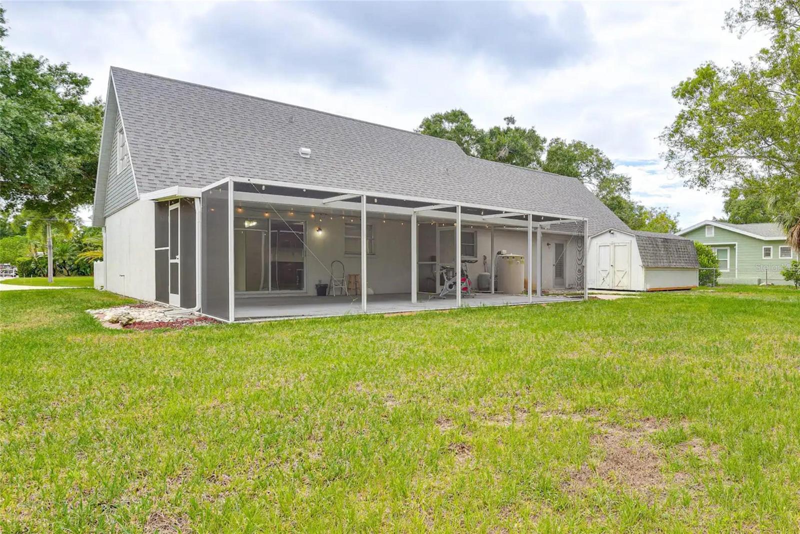 Image 4 of 22 For 4831 Greenleaf Road