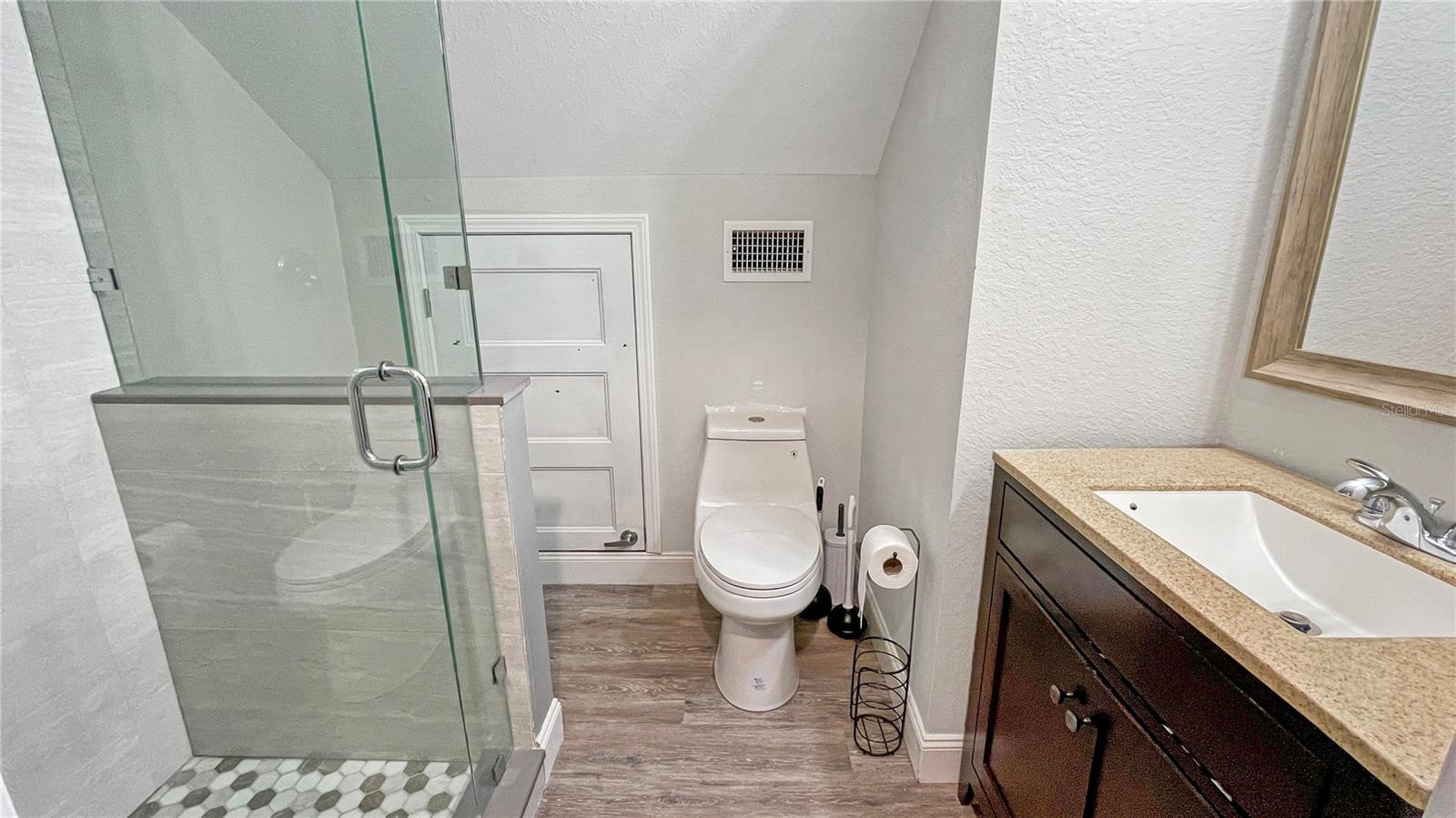 Image 14 of 20 For 4326 Kerrigan Circle