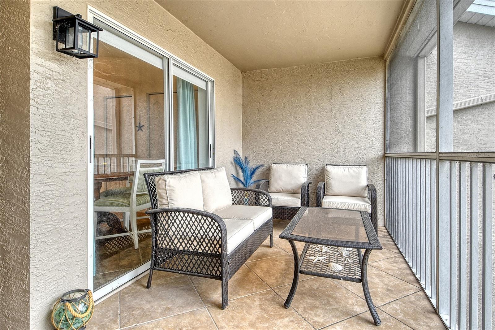 Image 18 of 62 For 9560 High Gate Drive 1622