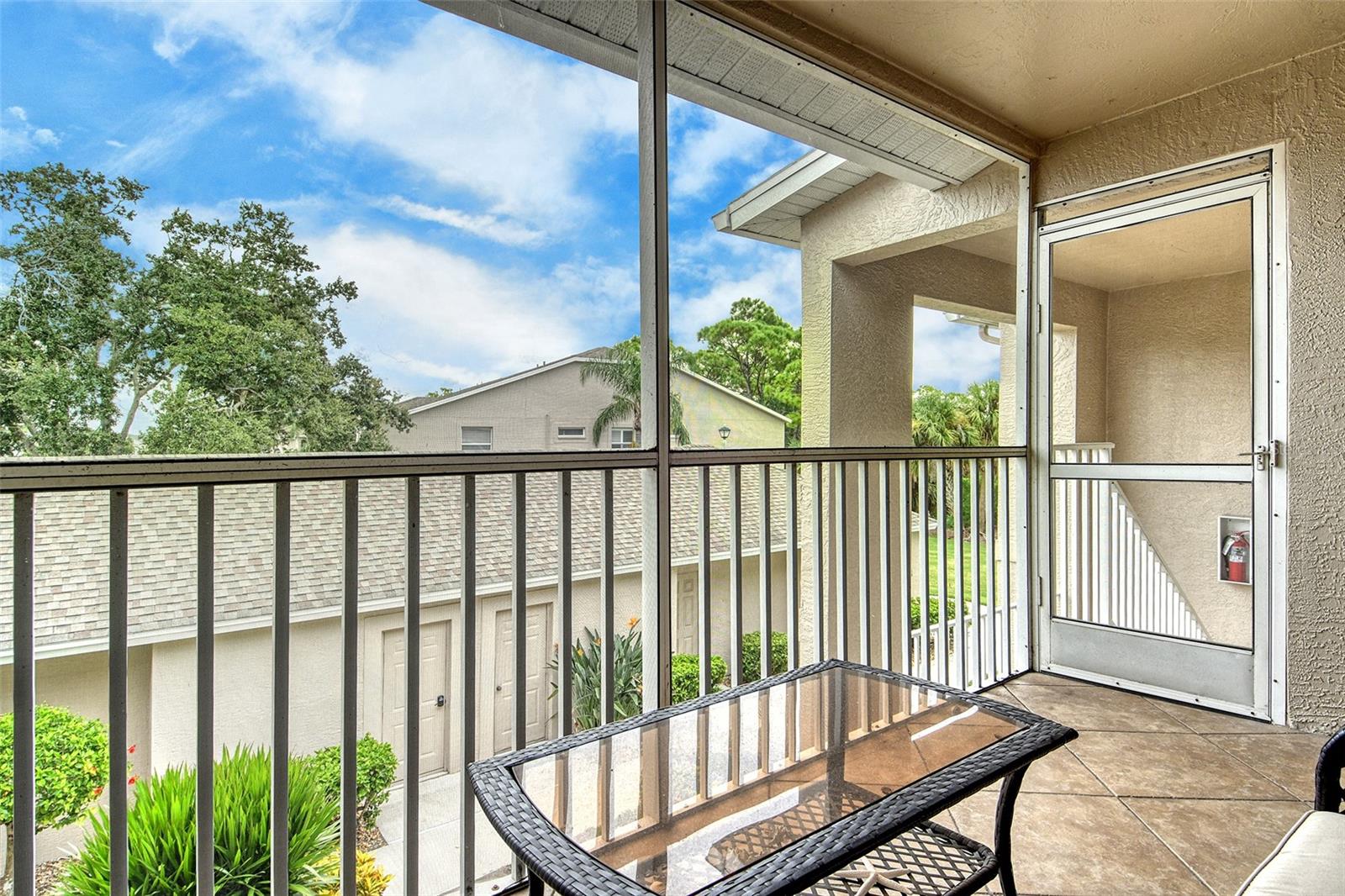 Image 19 of 62 For 9560 High Gate Drive 1622