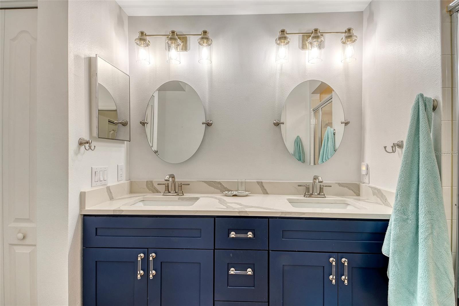 Image 25 of 62 For 9560 High Gate Drive 1622