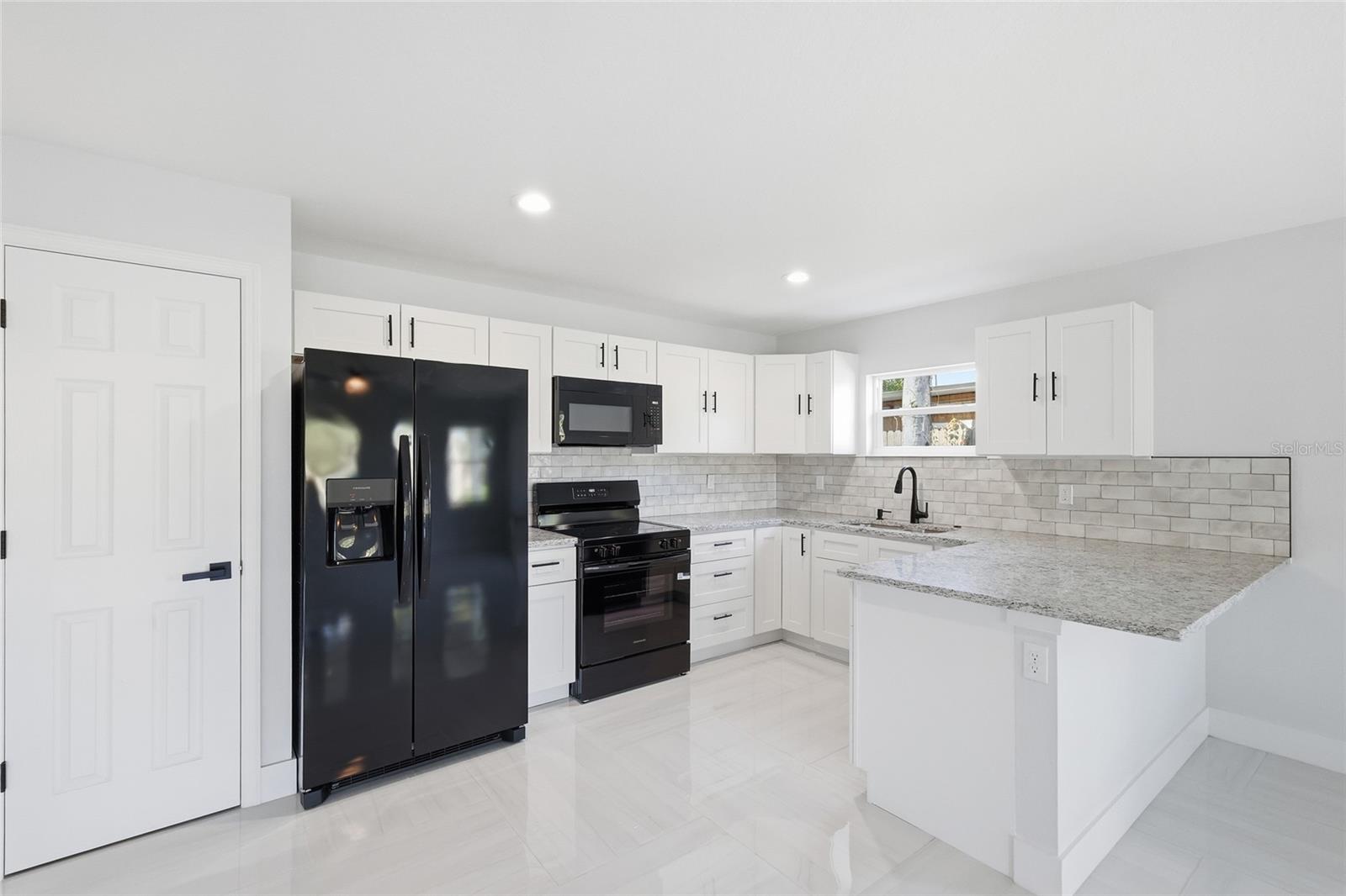 Image 10 of 23 For 311 12th Street W