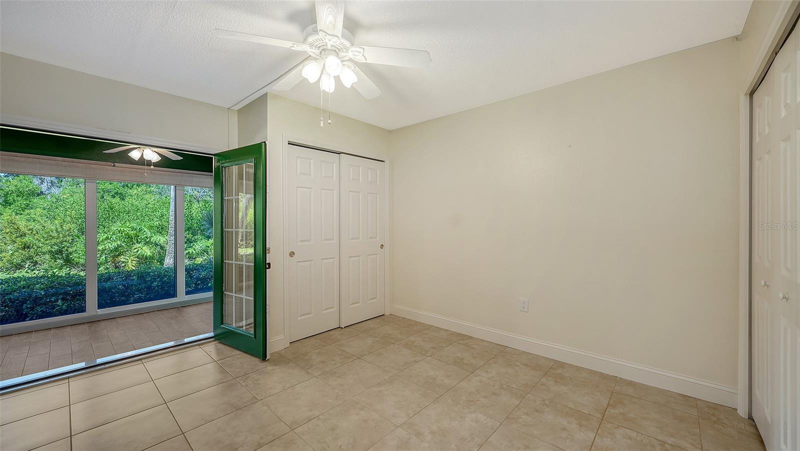 Image 54 of 91 For 225 Hourglass Way 103
