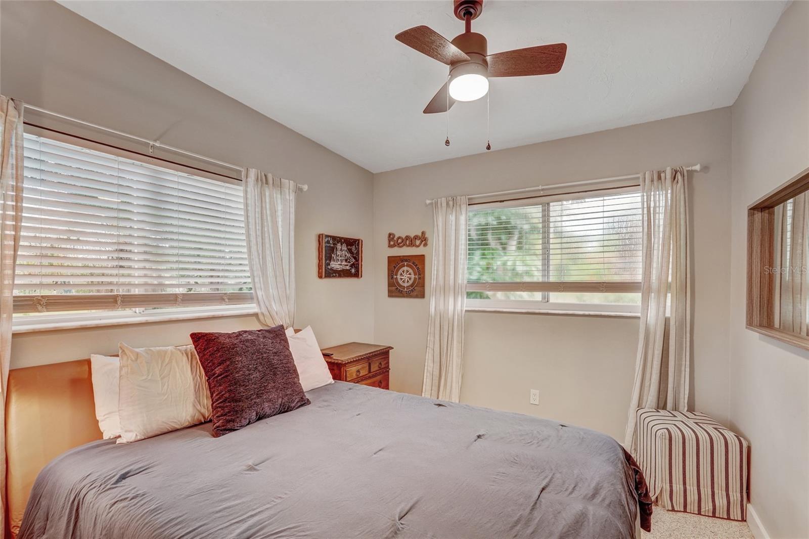 Image 13 of 18 For 2845 Wood Street