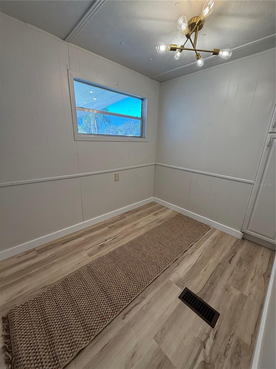 Image 13 of 19 For 3118 Dorothy Place