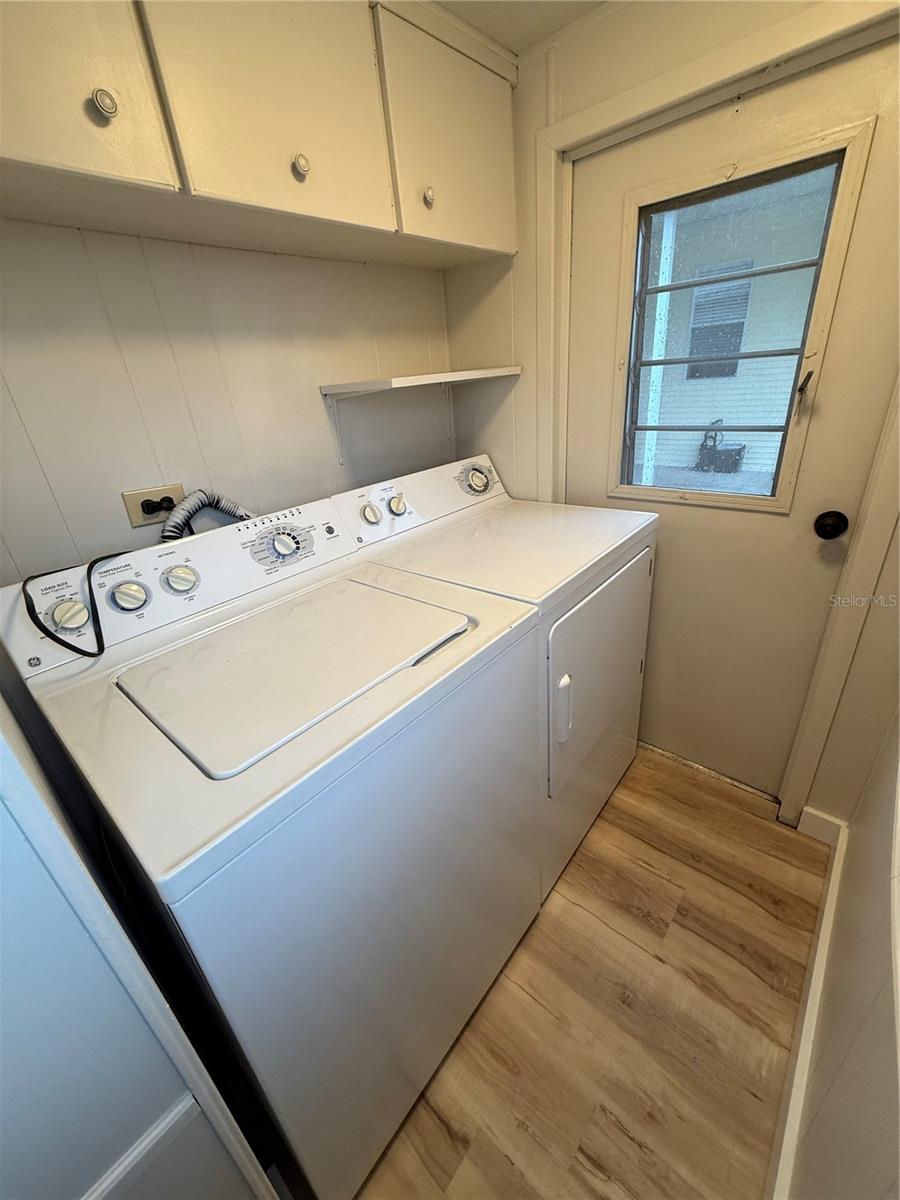 Image 16 of 19 For 3118 Dorothy Place