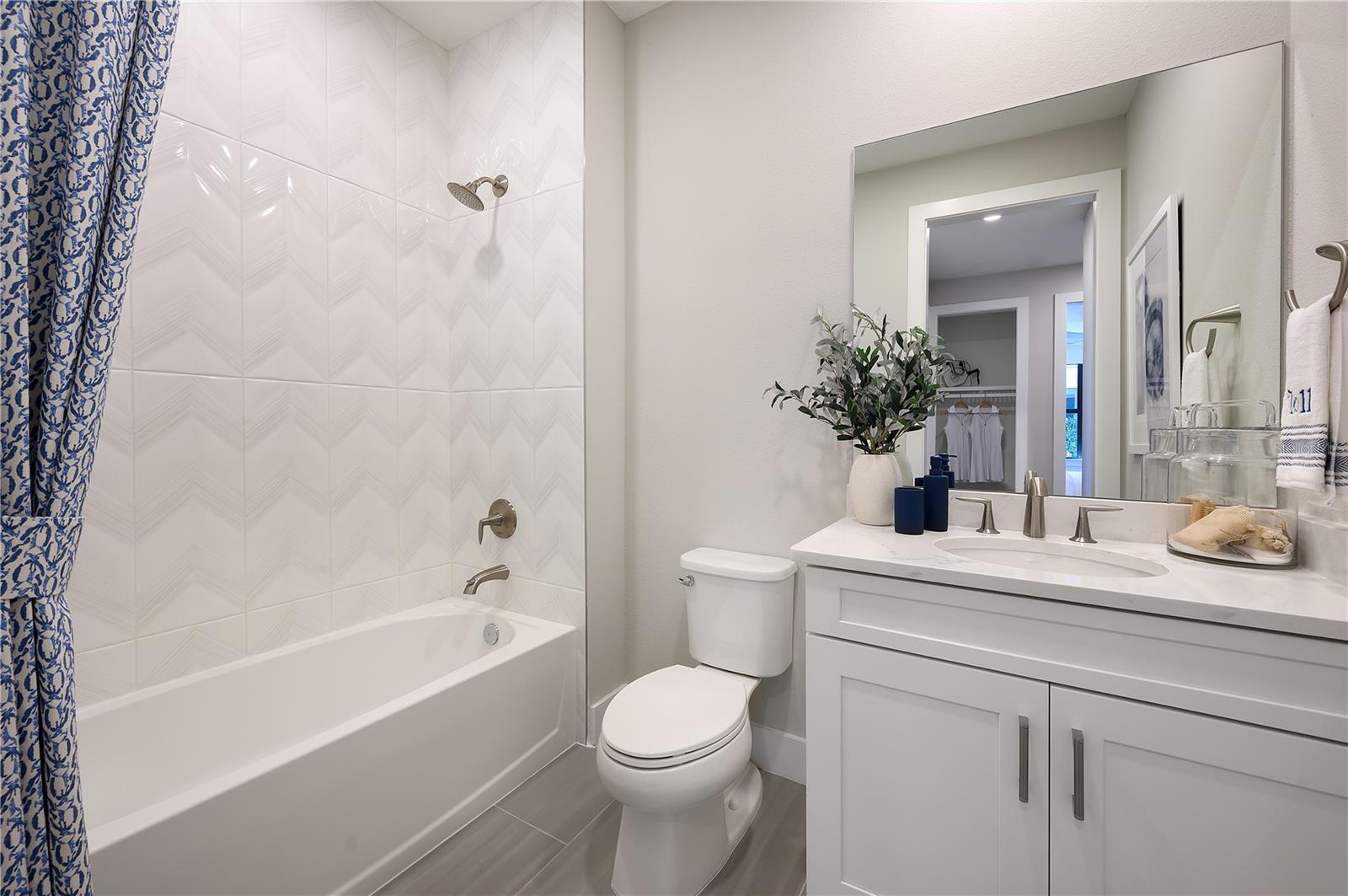 Image 13 of 18 For 12665 Pinnacle Lane
