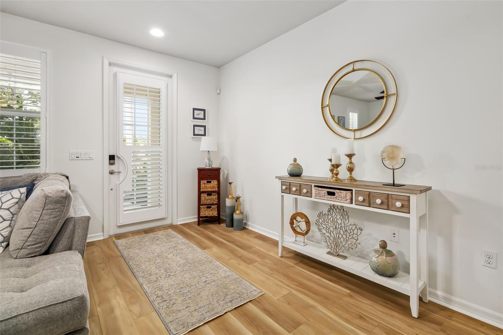 Image 5 of 31 For 3790 82nd Avenue Circle E 105