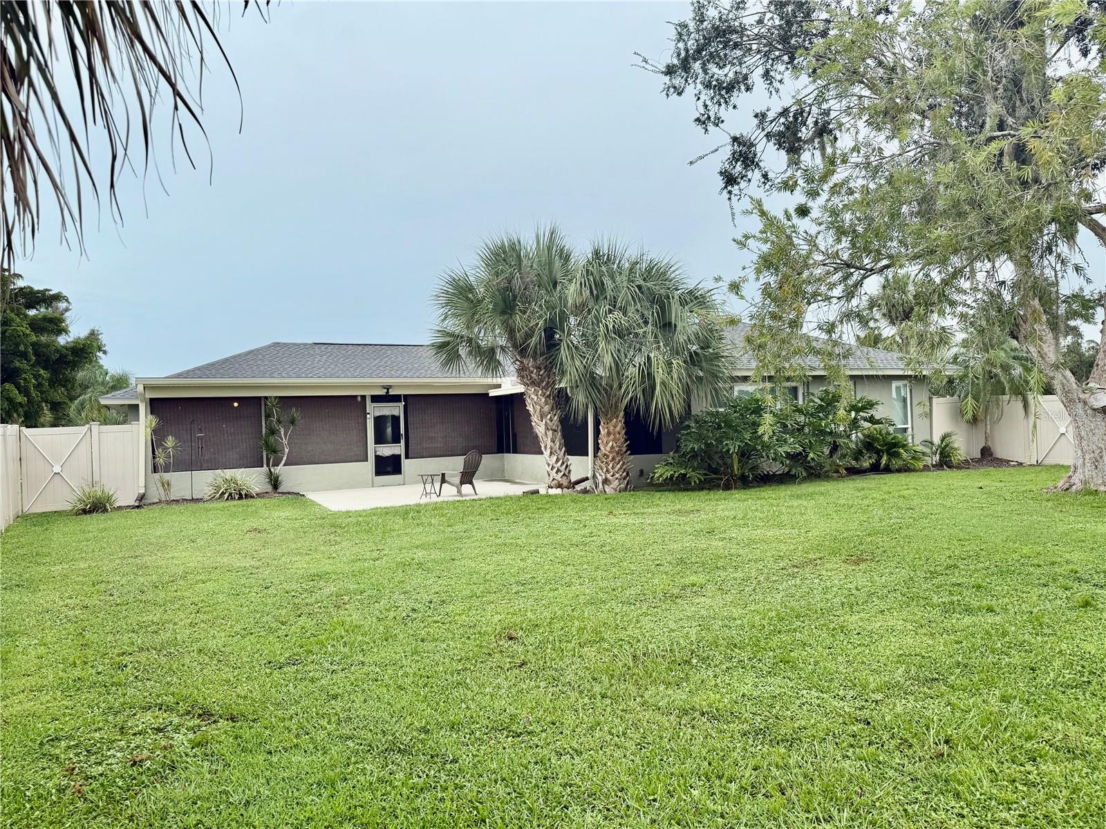 Image 34 of 39 For 4604 Thomas Hoby Place