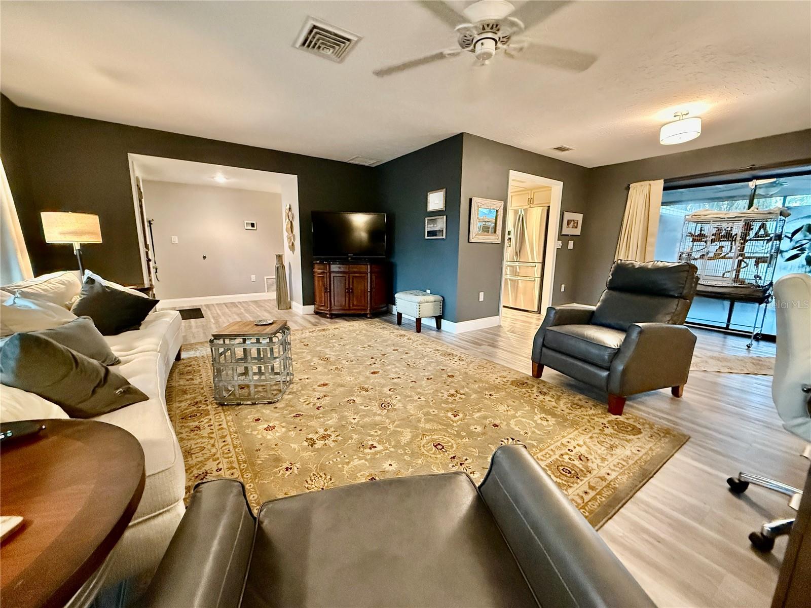 Image 6 of 39 For 4604 Thomas Hoby Place