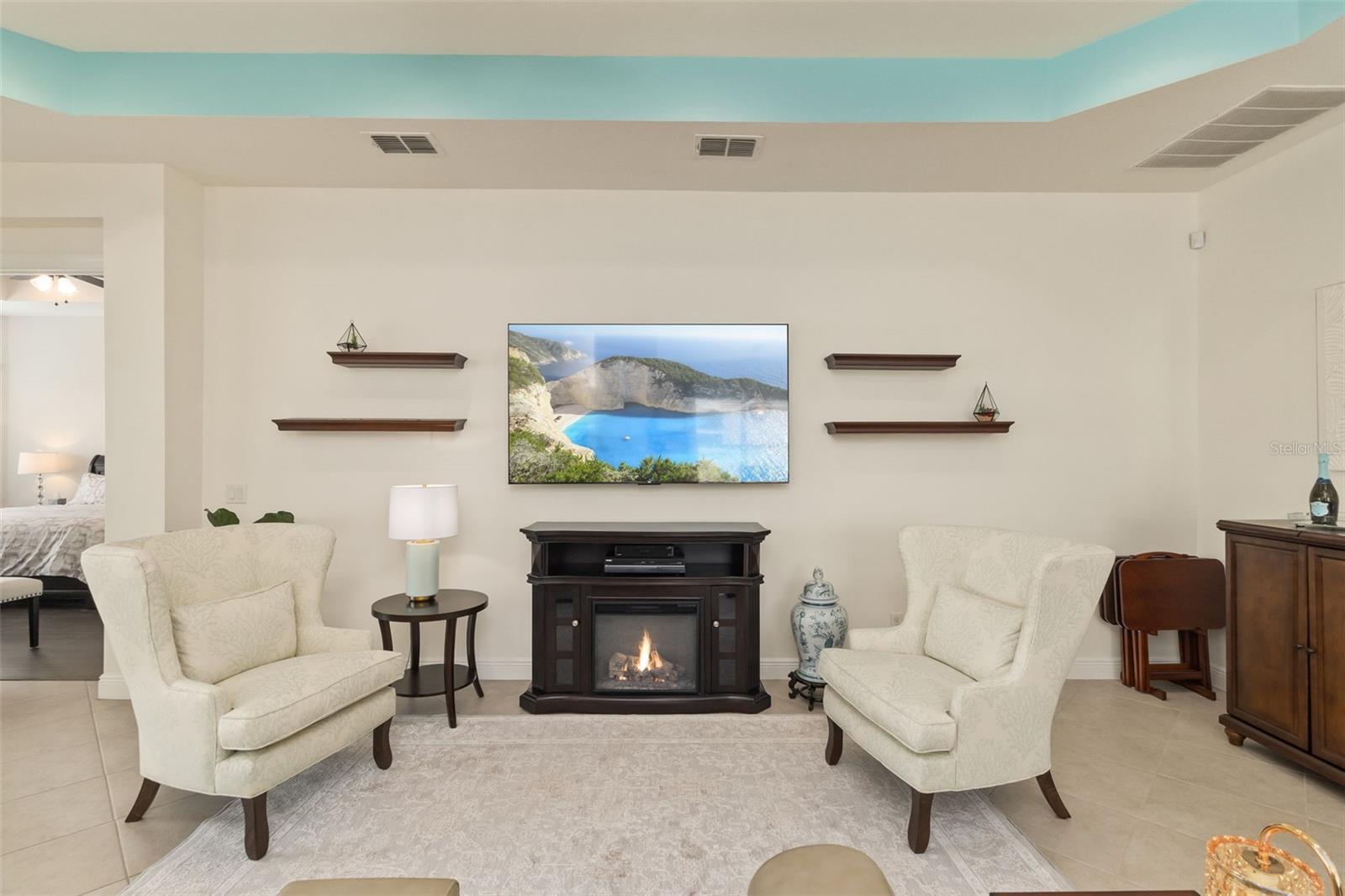 Listing photo id 14 for 16133 Coquina Bay Lane