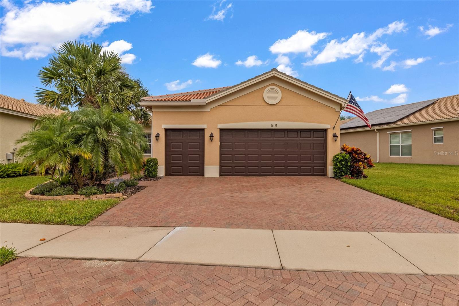 Listing photo id 1 for 16133 Coquina Bay Lane