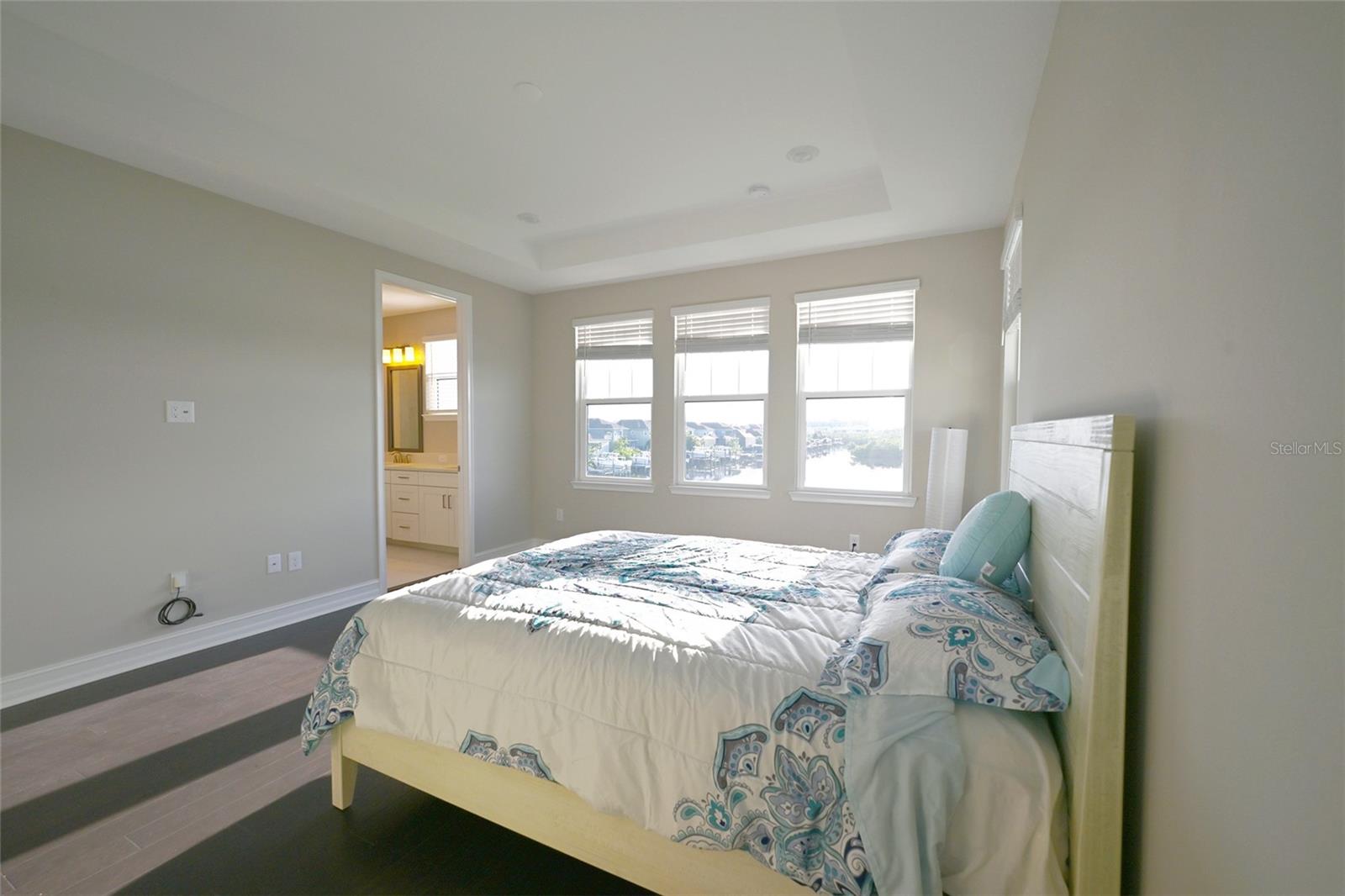 Image 17 of 23 For 1056 Seagrape Drive