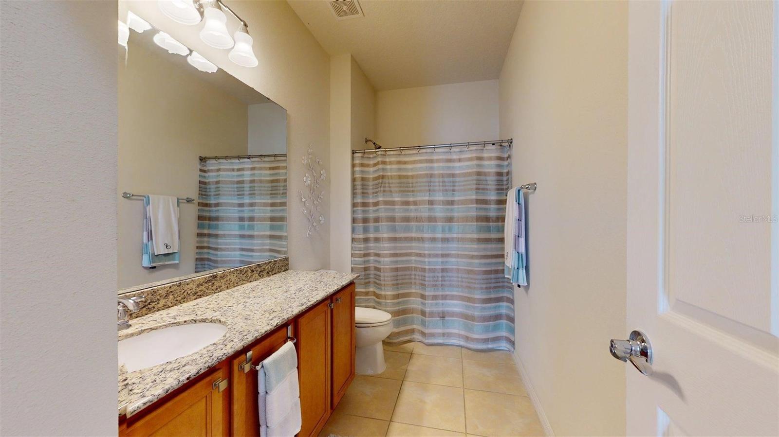 Image 20 of 24 For 5539 107th Terrace E