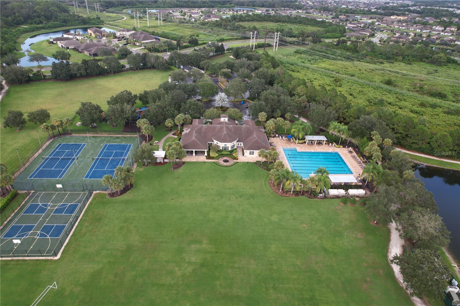 Image 22 of 24 For 5539 107th Terrace E