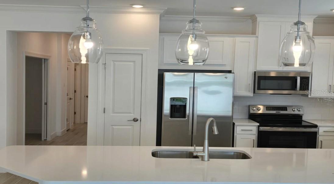 Image 8 of 26 For 16078 Ivy Ridge Court