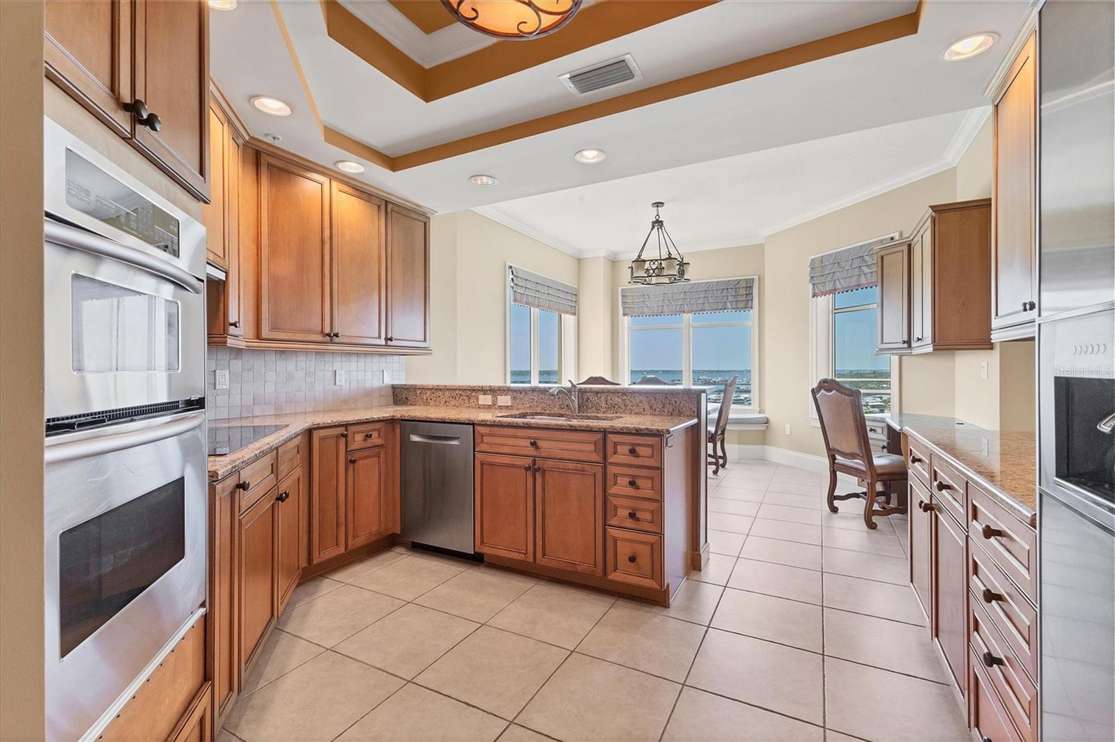 Image 16 of 56 For 130 Riviera Dunes Way 903