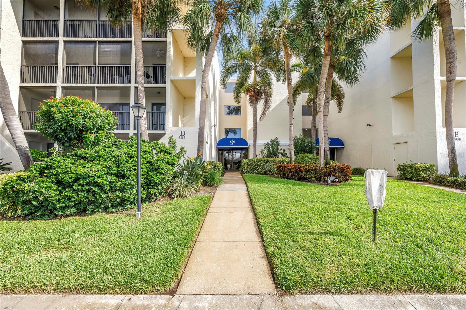 Details for 6116 43rd Street W 104d, BRADENTON, FL 34210