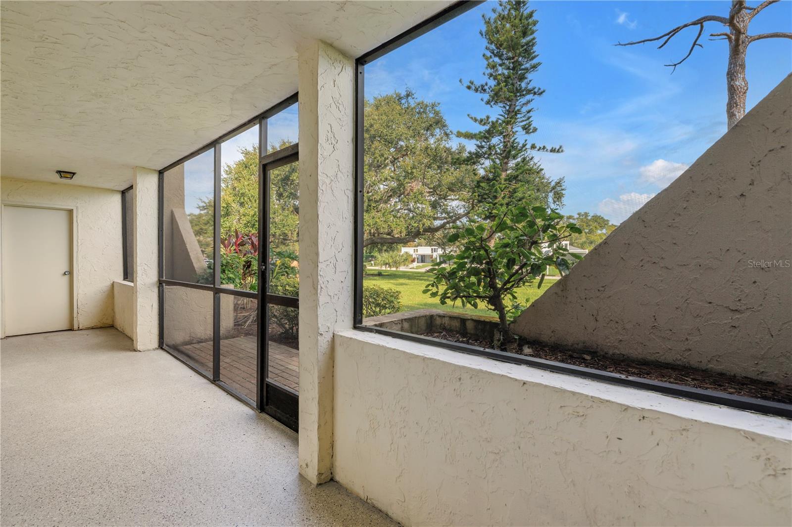 Image 30 of 47 For 6116 43rd Street W 104d
