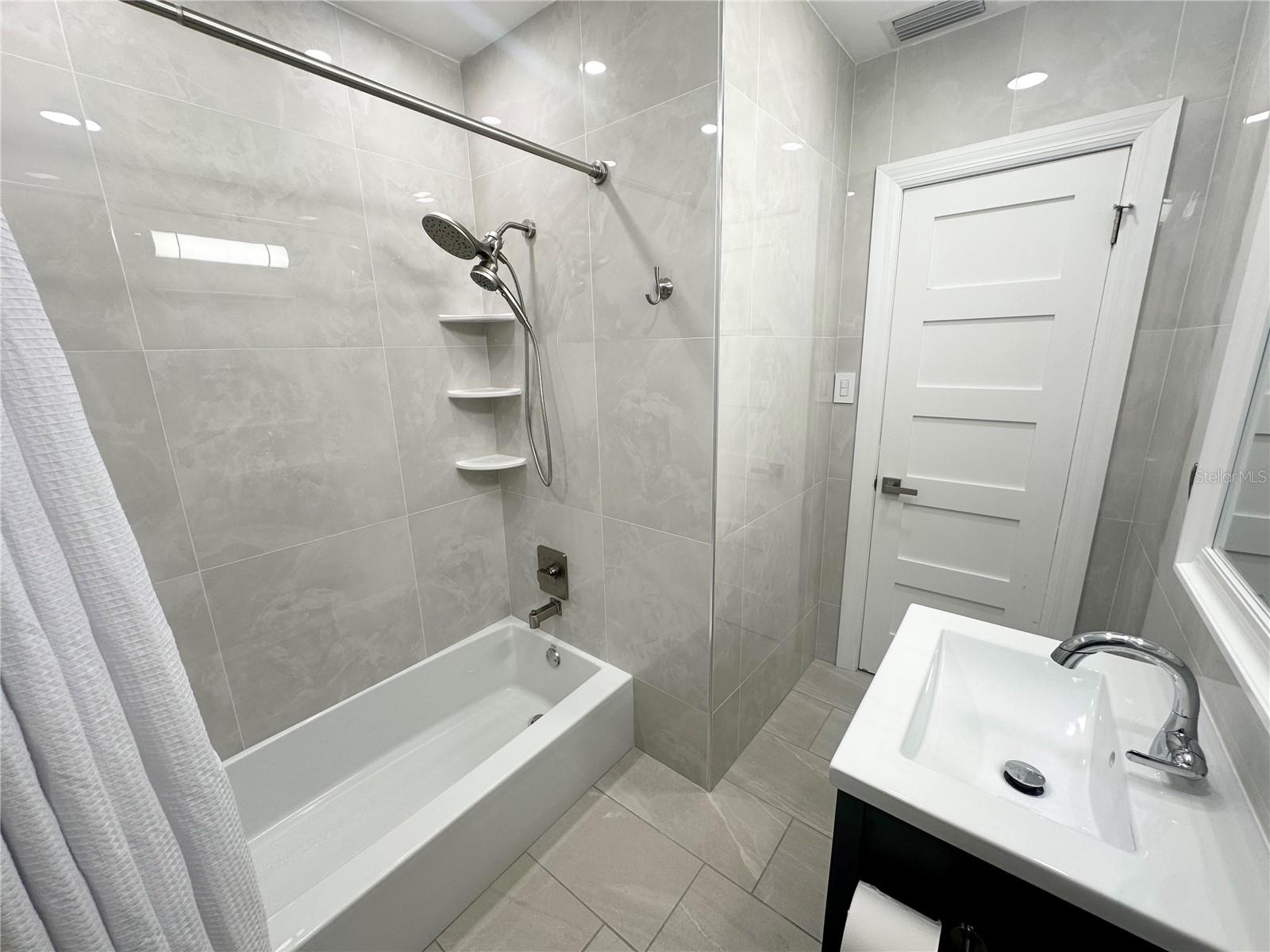 Image 15 of 28 For 2238 Clematis Street