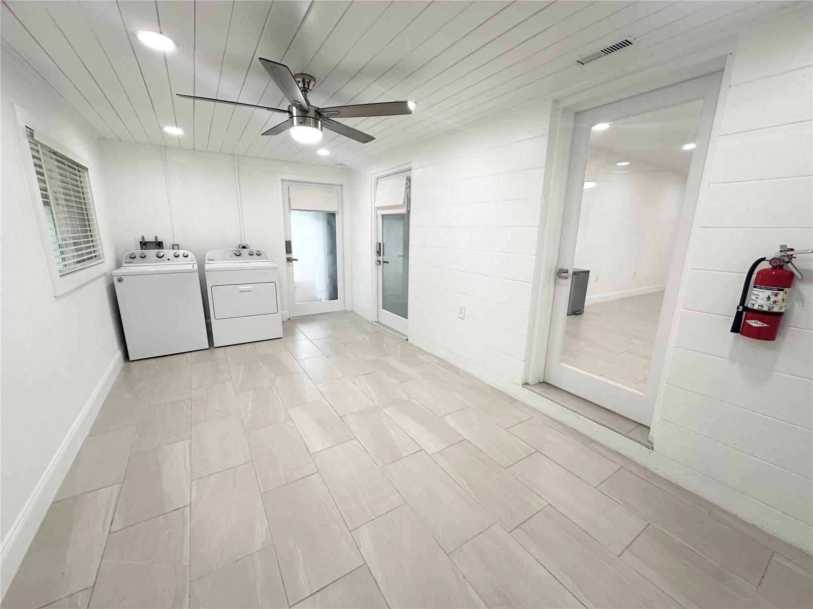 Image 19 of 28 For 2238 Clematis Street