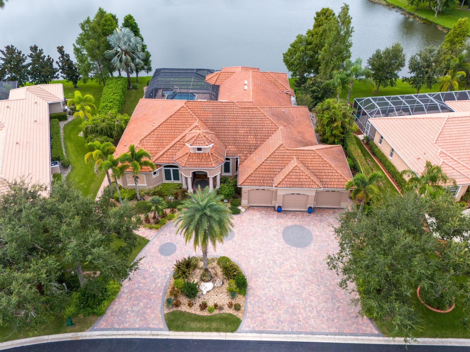 Image 3 of 80 For 11452 Savannah Lakes Drive