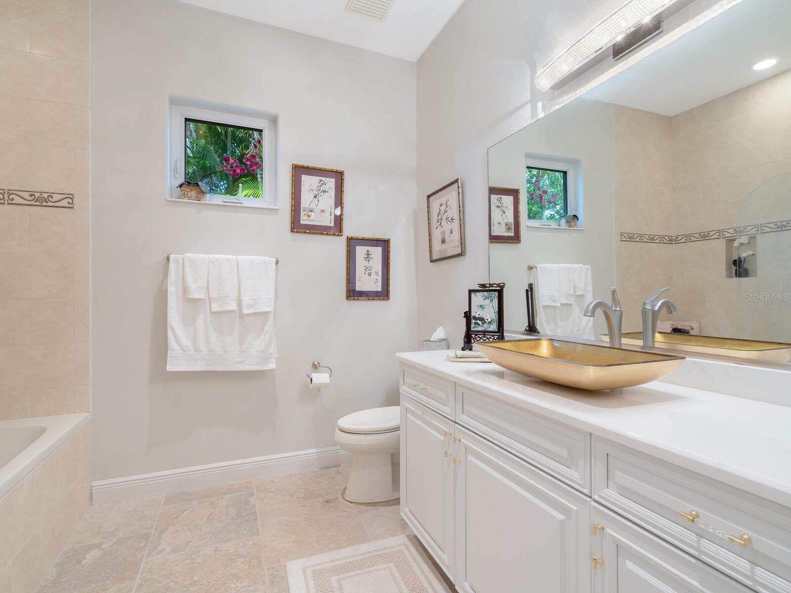 Image 34 of 80 For 11452 Savannah Lakes Drive