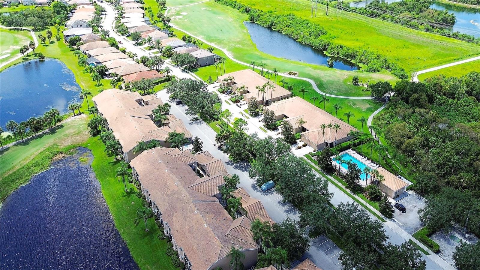 Image 31 of 46 For 803 Fairwaycove Lane 108
