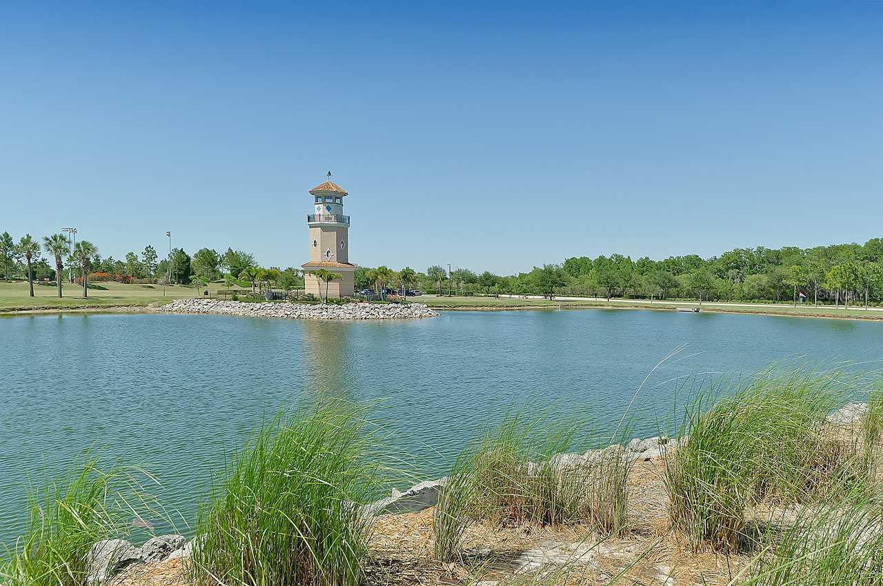 Image 43 of 46 For 803 Fairwaycove Lane 108