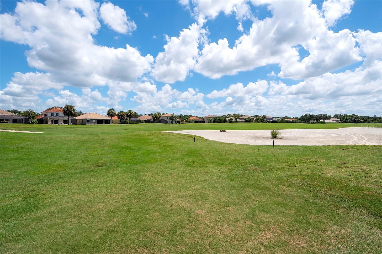 Image 44 of 46 For 803 Fairwaycove Lane 108