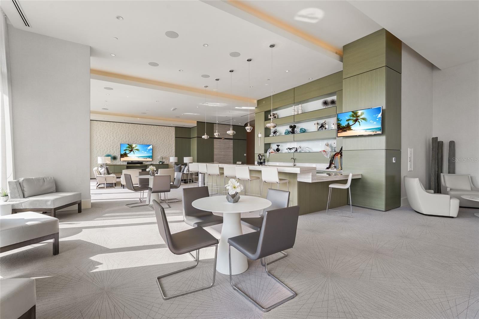 Image 15 of 69 For 1155 Gulfstream Avenue 508