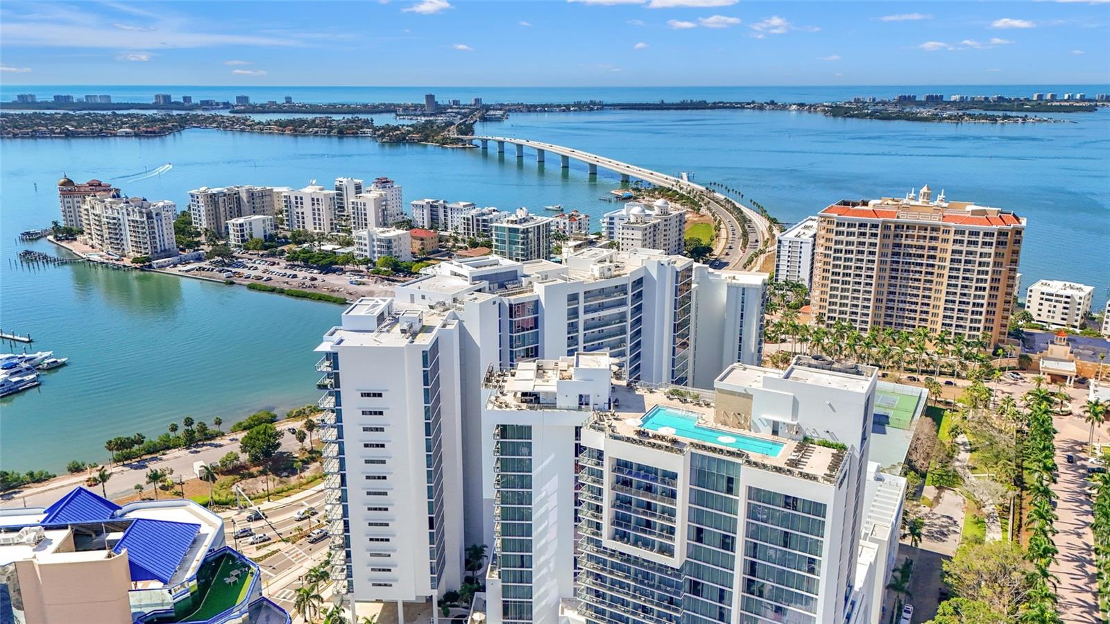 Image 19 of 69 For 1155 Gulfstream Avenue 508