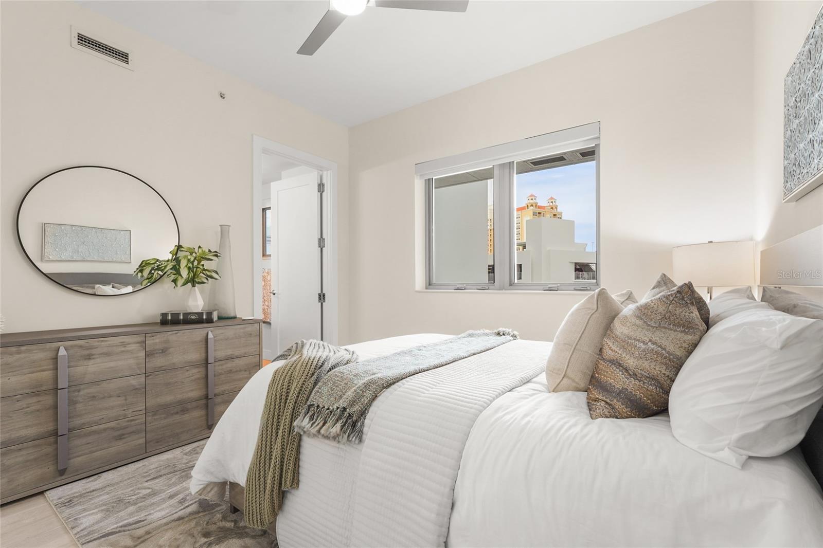 Image 45 of 69 For 1155 Gulfstream Avenue 508