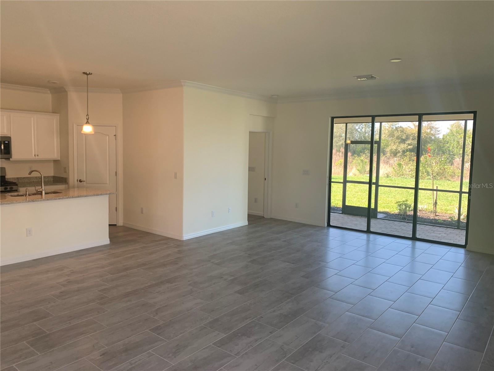 Image 3 of 18 For 17212 Blue Ridge Place