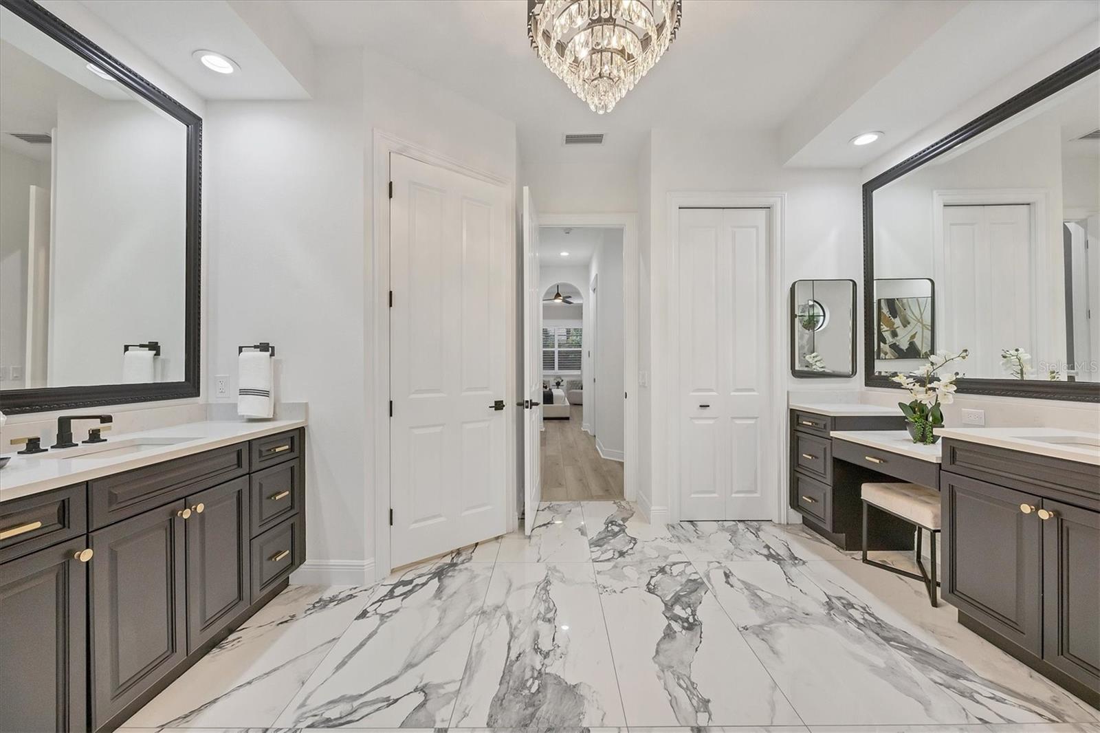 Image 20 of 59 For 7024 Brier Creek Court