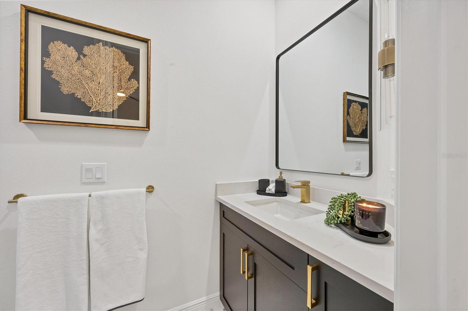 Image 29 of 59 For 7024 Brier Creek Court