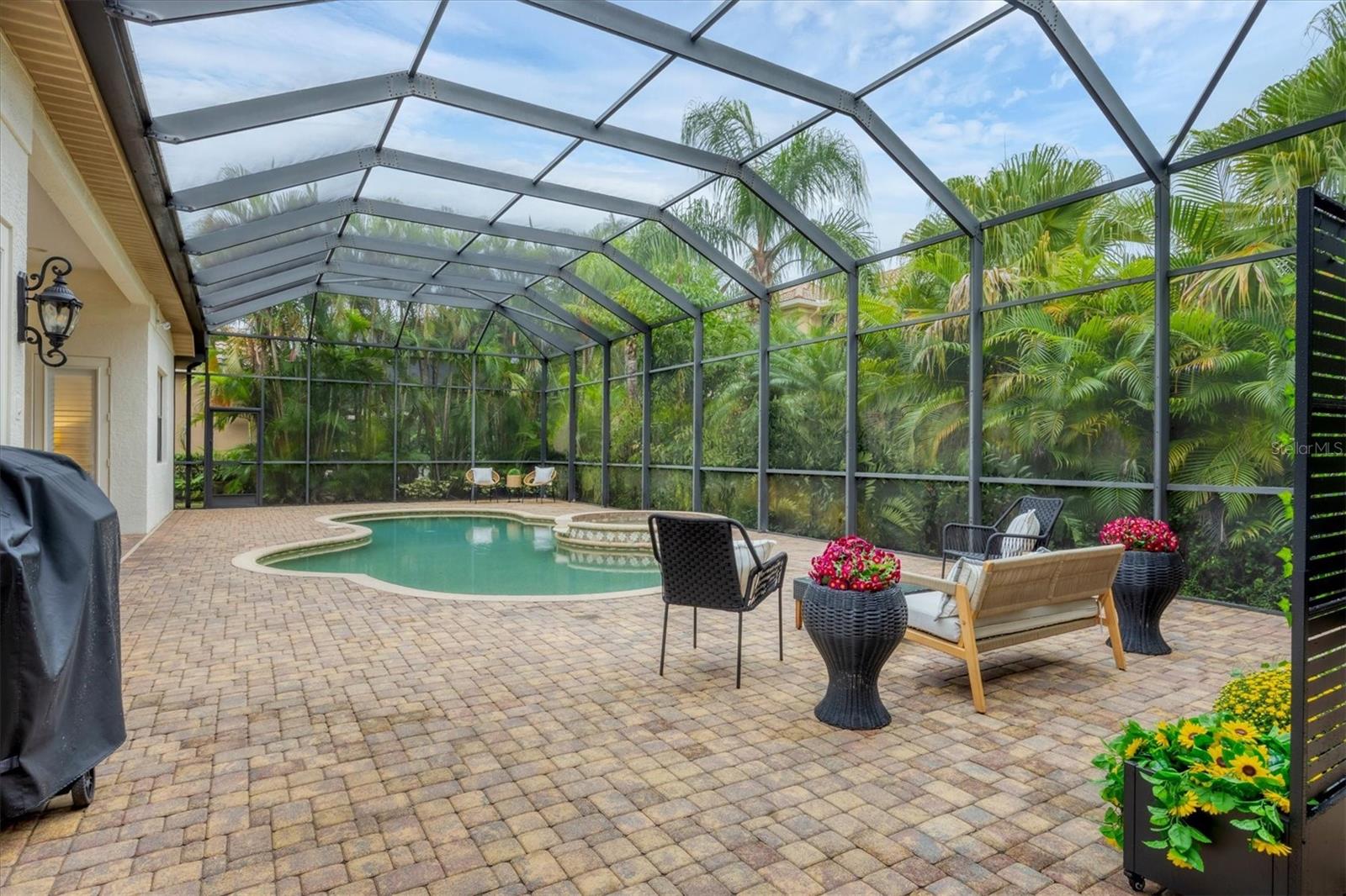 Image 36 of 59 For 7024 Brier Creek Court