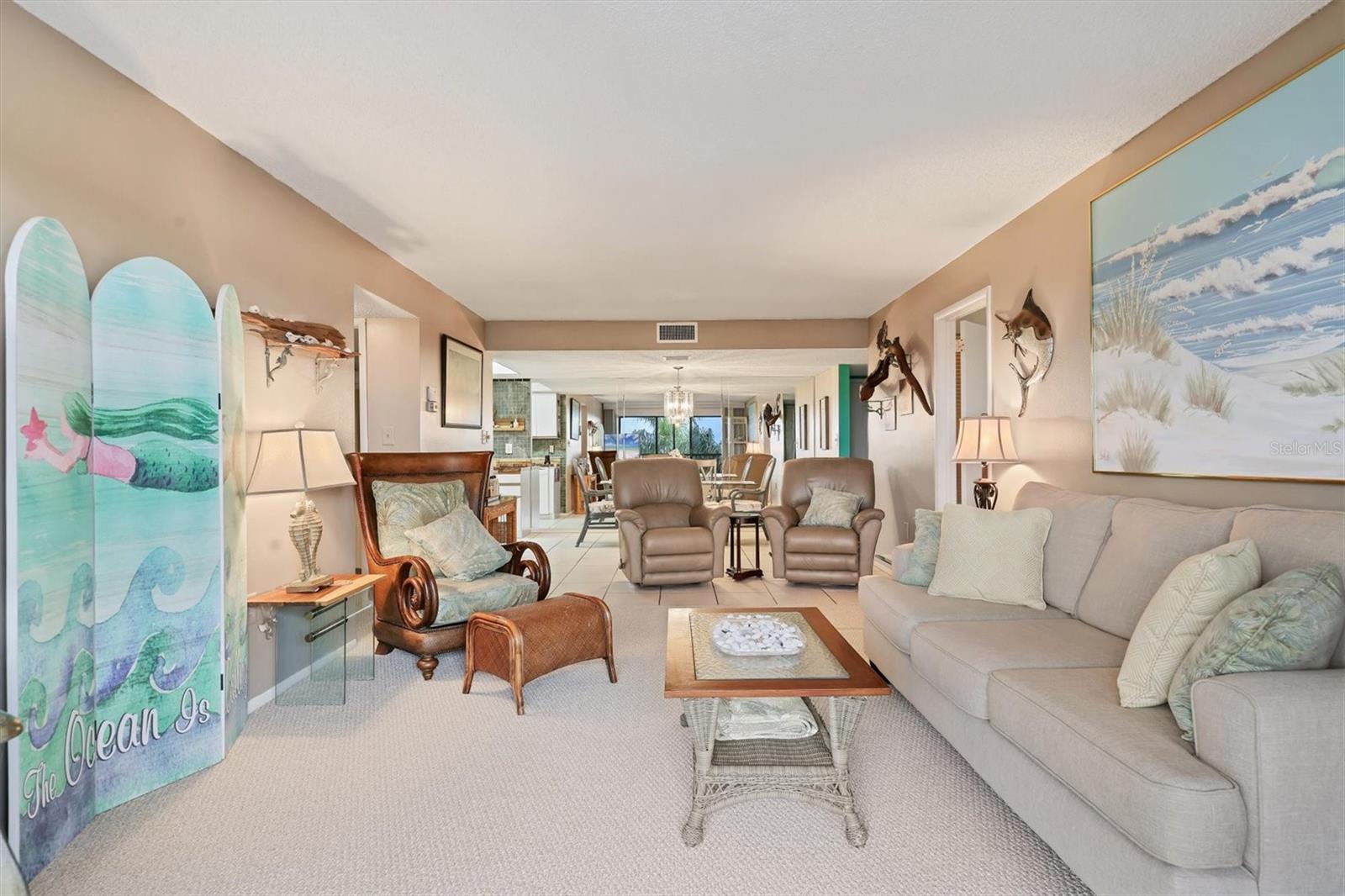 Image 13 of 39 For 6116 43rd Street W 405d