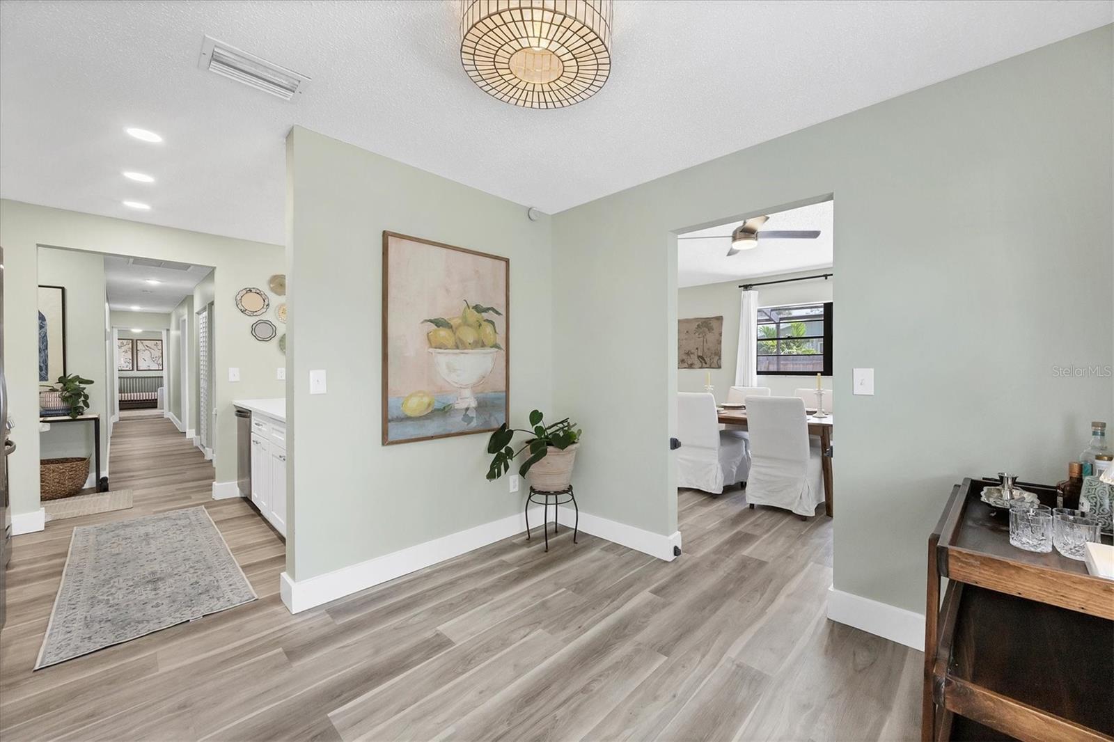 Image 10 of 43 For 4607 34th Avenue Drive W