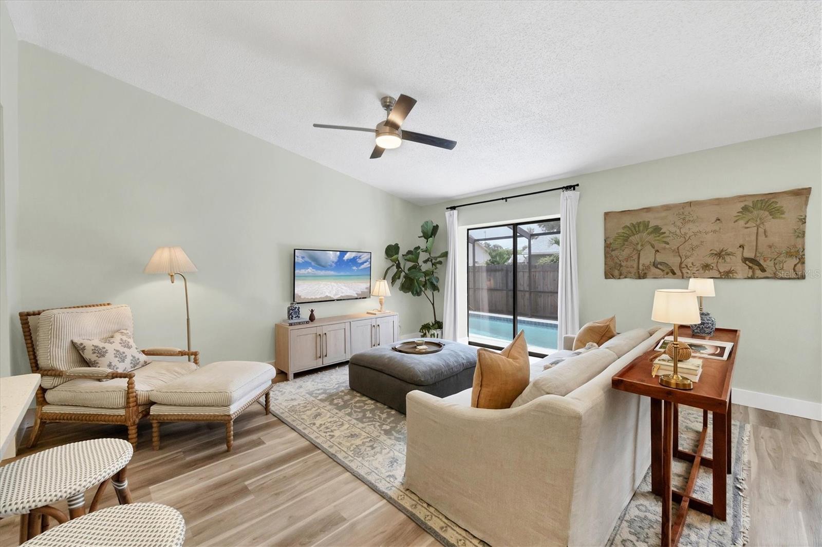 Image 2 of 43 For 4607 34th Avenue Drive W