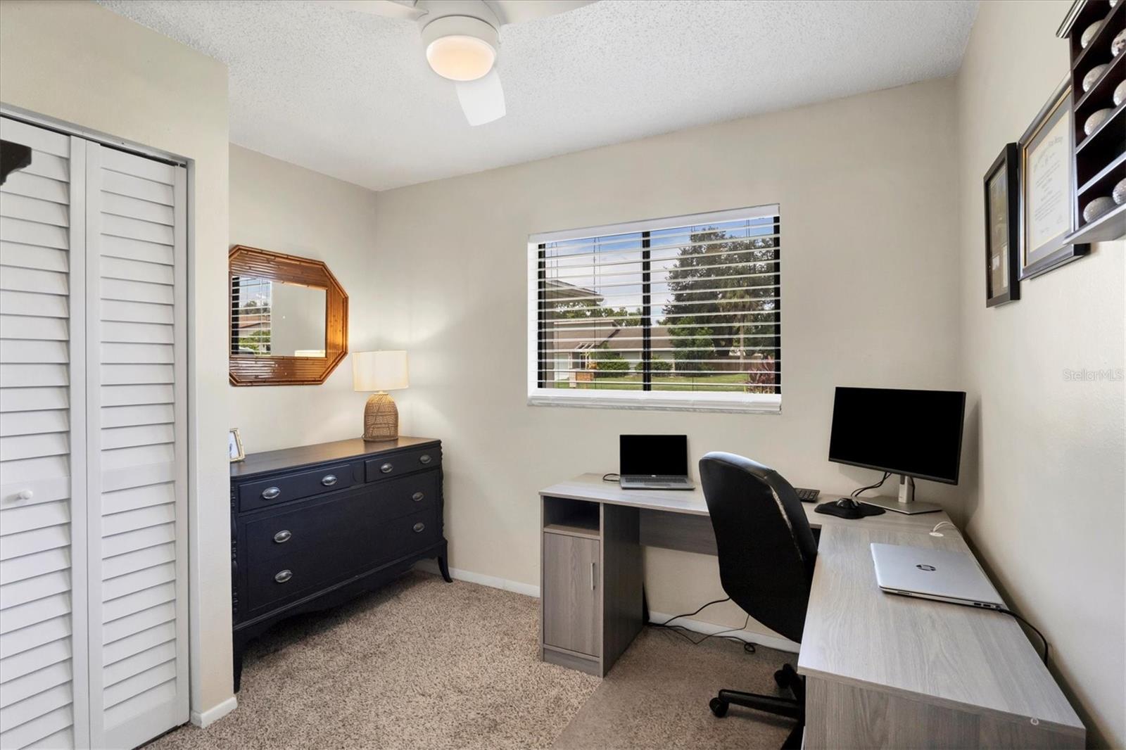Image 23 of 43 For 4607 34th Avenue Drive W