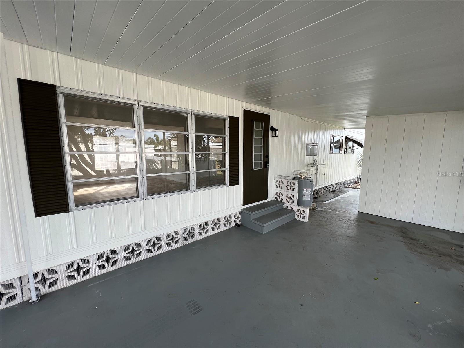Image 4 of 39 For 1871 Palm Springs Street