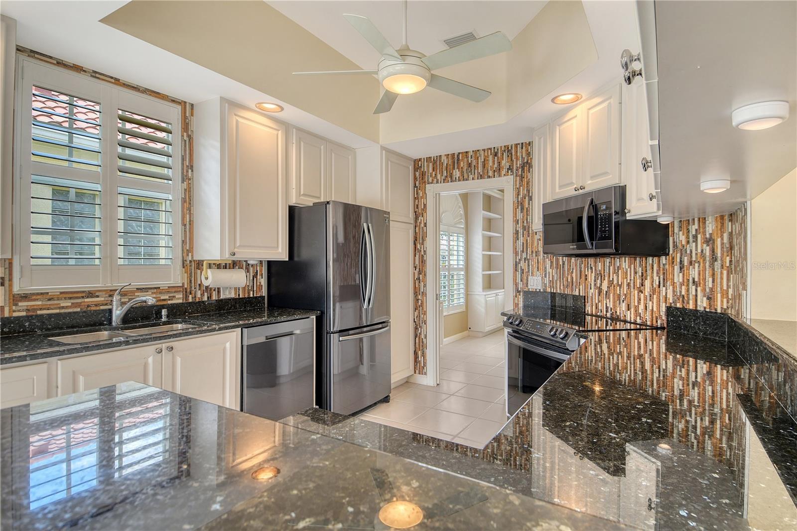 Image 10 of 70 For 5562 Octonia Place